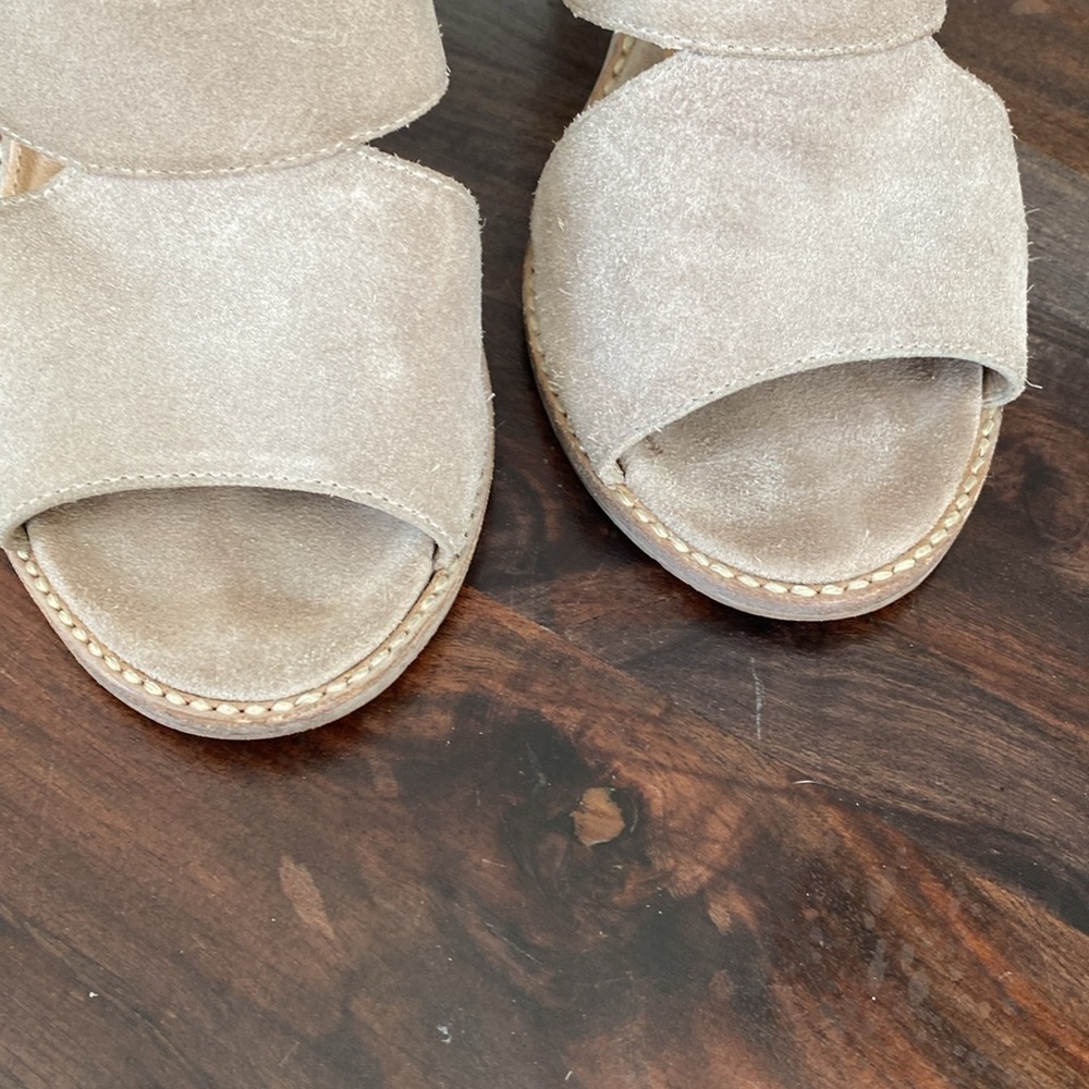UGG Women's Celia Slide Sandal suede - Picture 3 of 8